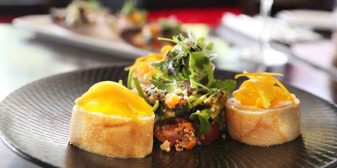 Farina Pizzeria Crows Nest 50 off the first table of the night with