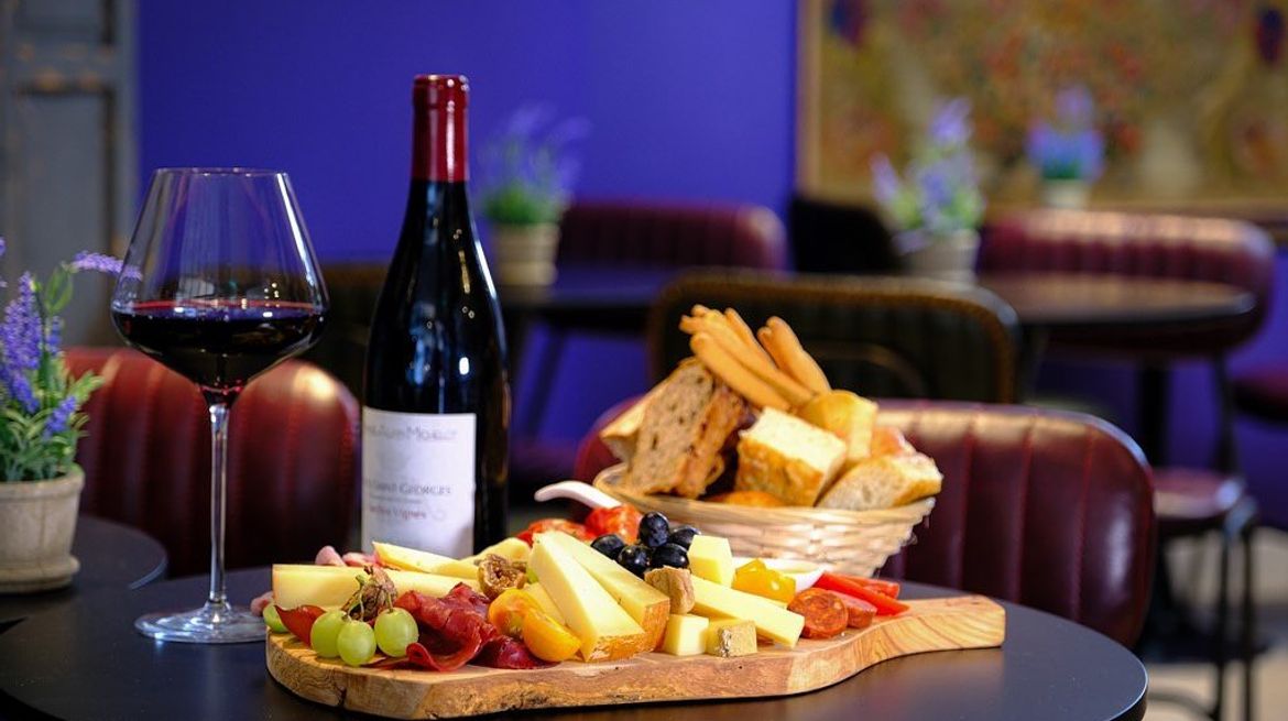 Angelique's Wine House
