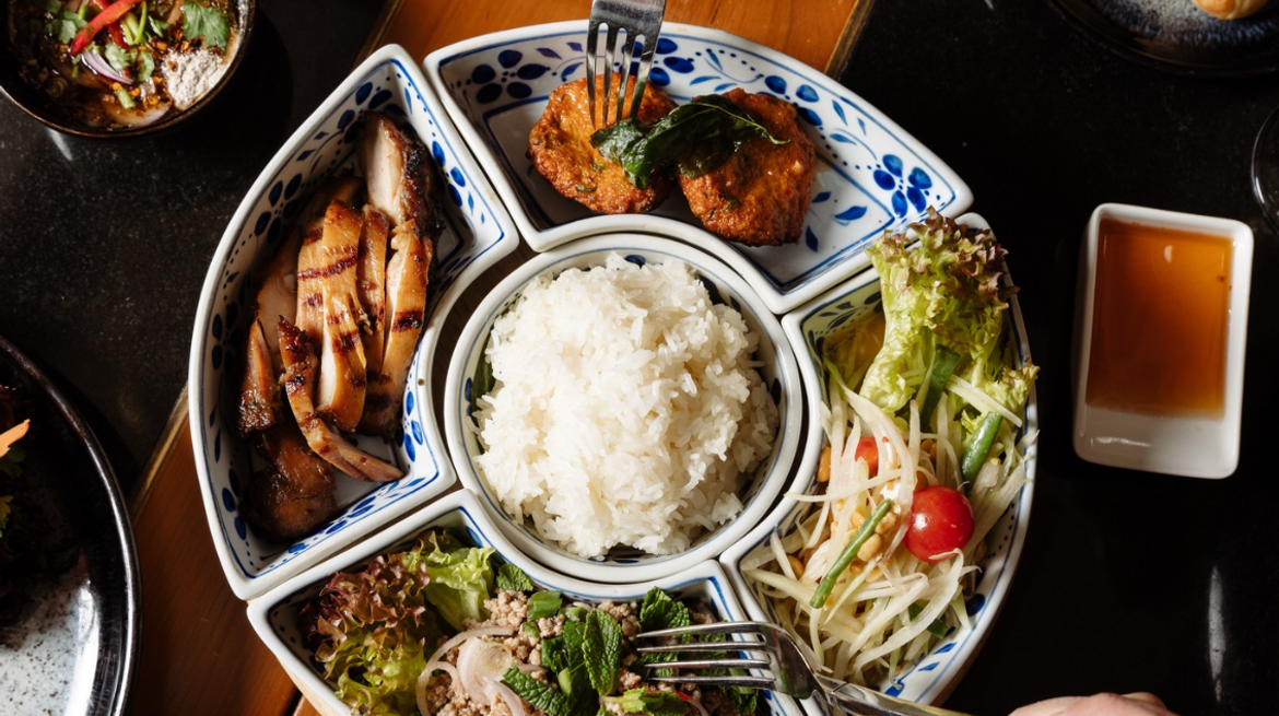 Nipa Thai