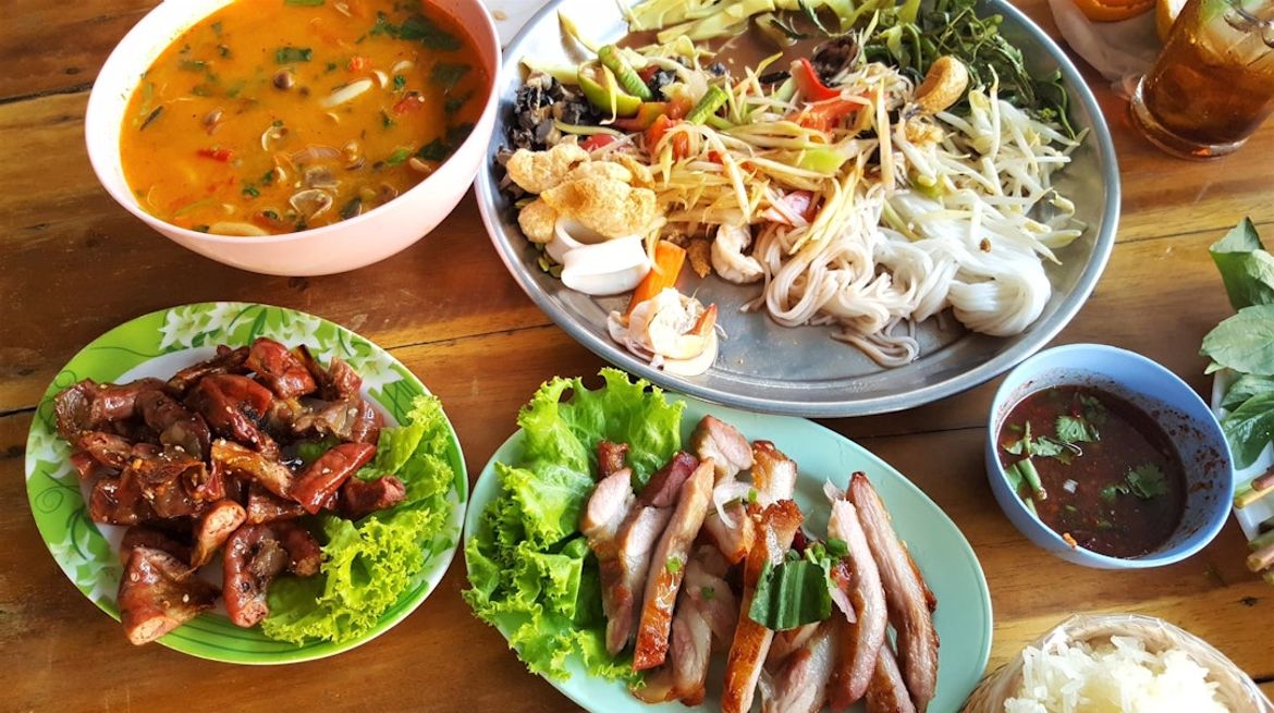 Sir & Madam Thai