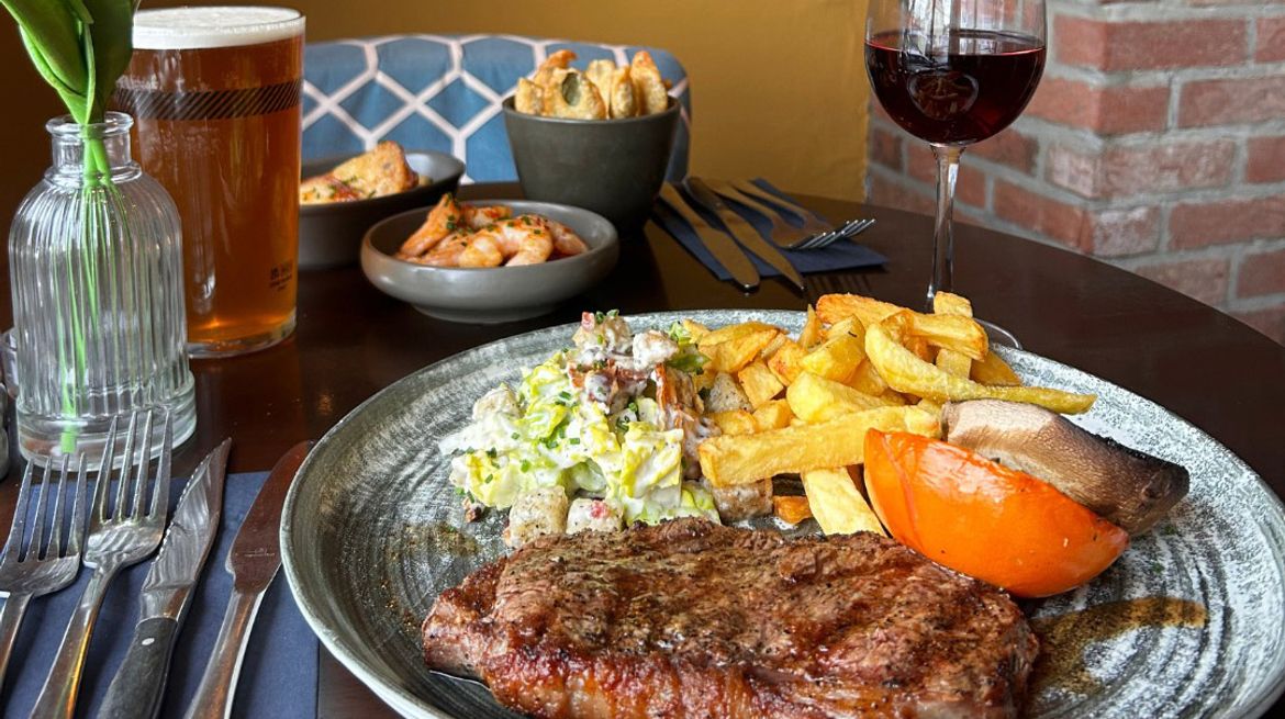 Kings Head - Acle Steak House