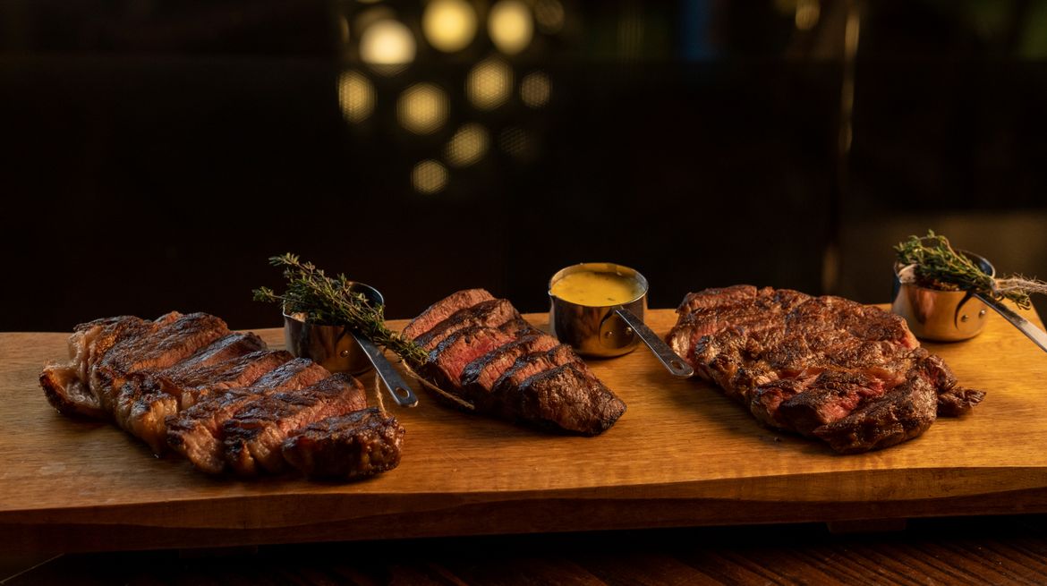 Heliot Steak House