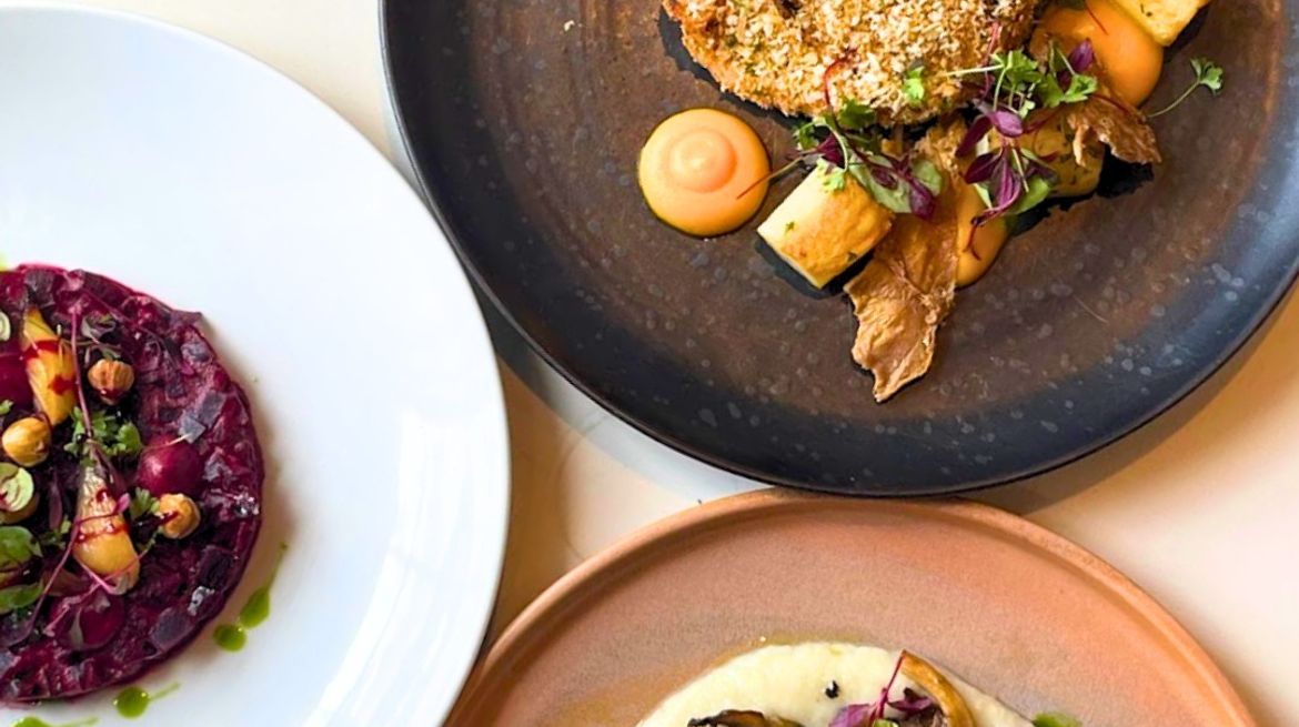Square Grill Restaurant & Piano Bar