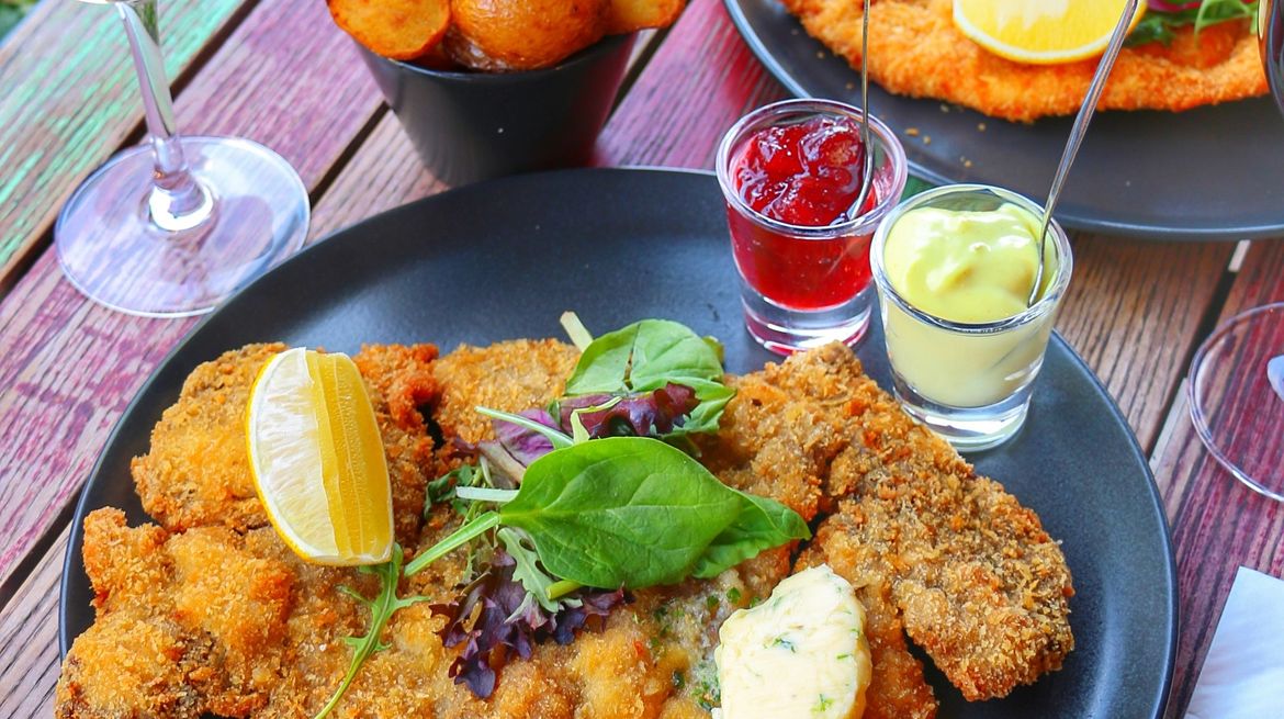 Pera Schnitzel Garden