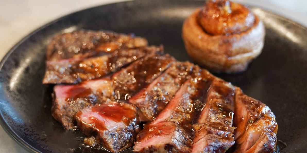Above 8 Bar & dining: Book any time at everyday prices