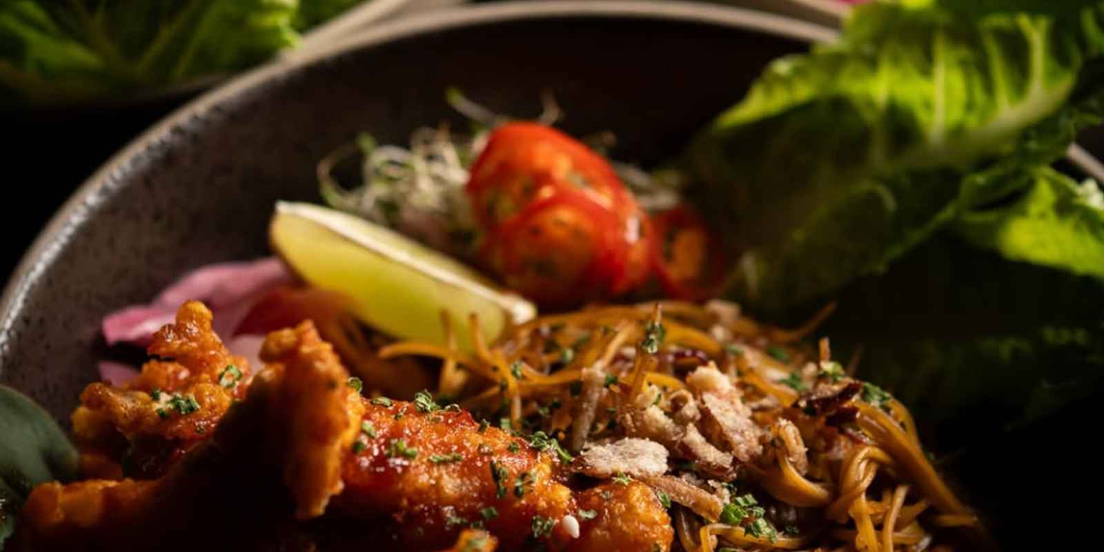 Hizola’s Kitchen & Bar