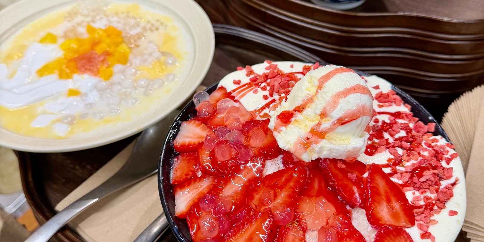 Seasons Dessert and Coffee