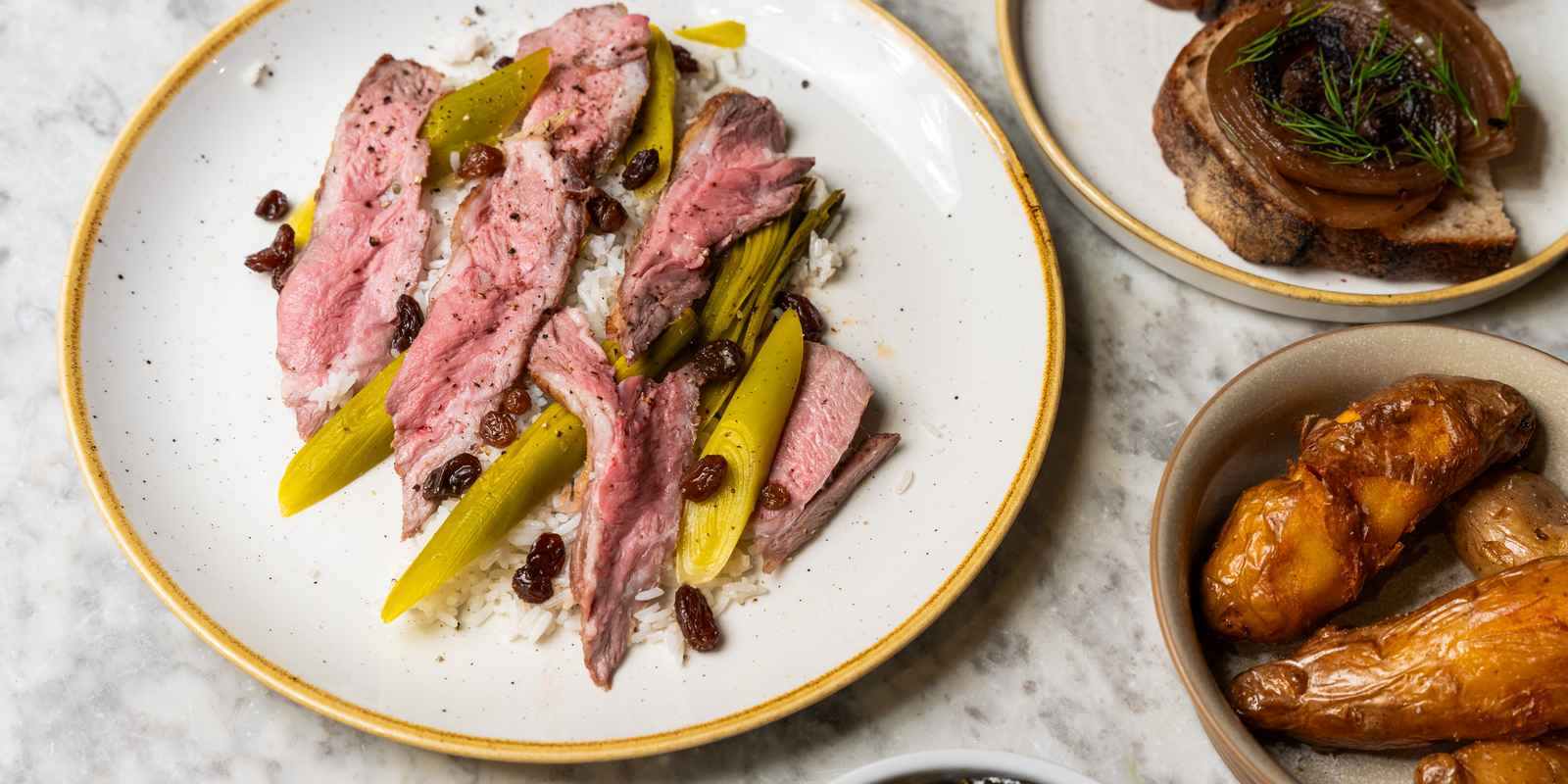 Clara's Deli, Wine & Bistro