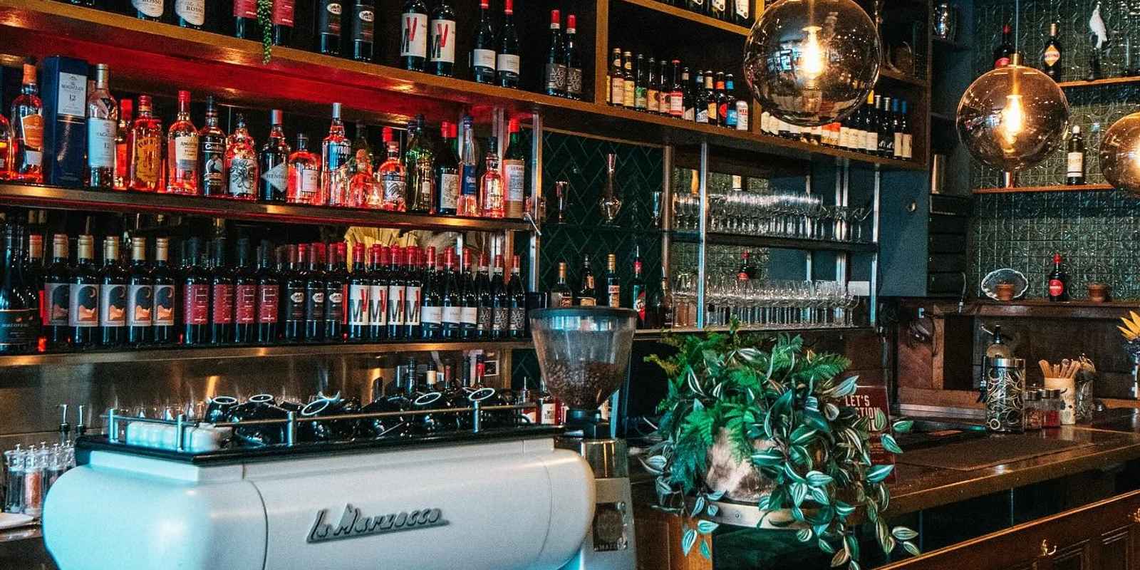 Farro Pizzeria & Bar Windsor