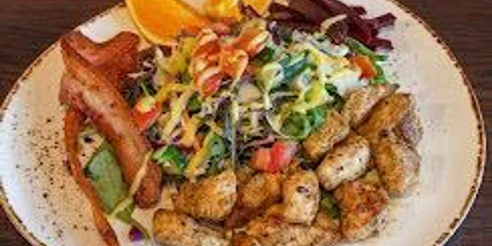 Casa Victoria - Café & Eatery