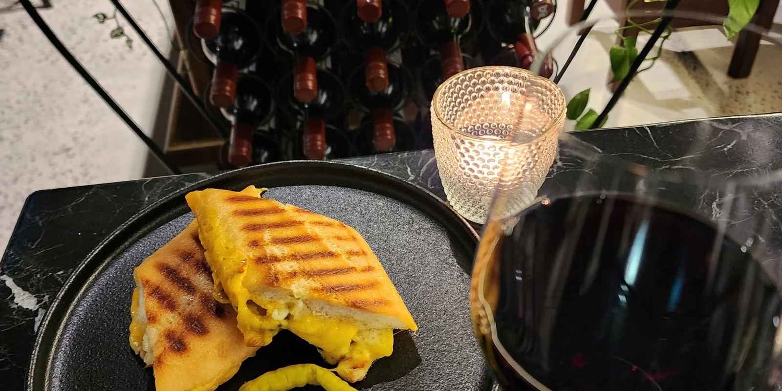 Ruelle Wine Bar
