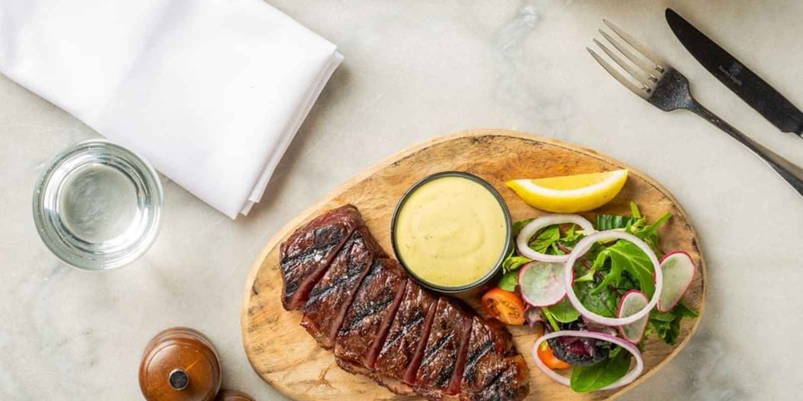Meze Restaurant (Novotel Glen Waverley)