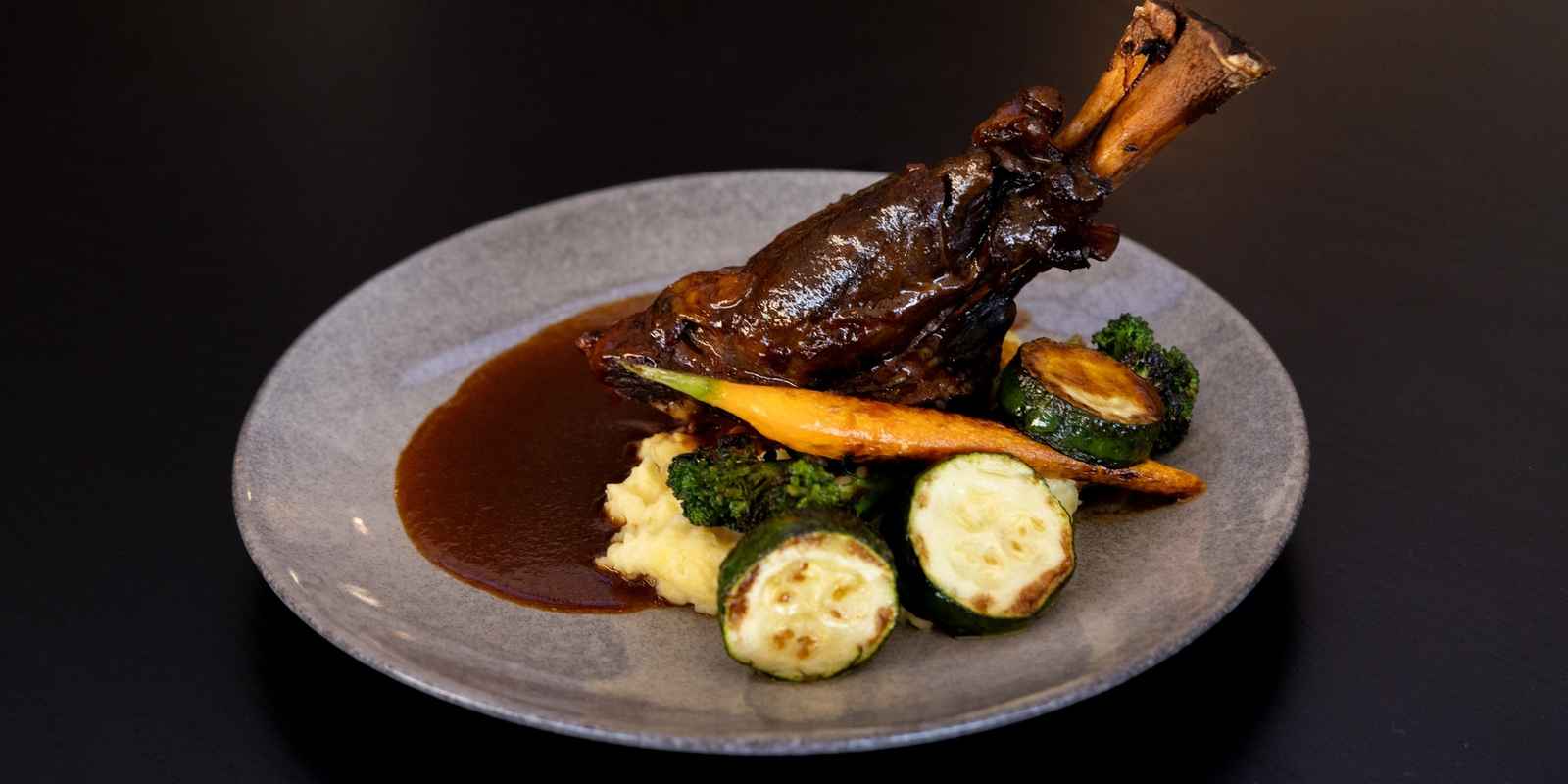 The Garden View Restaurant & Bar