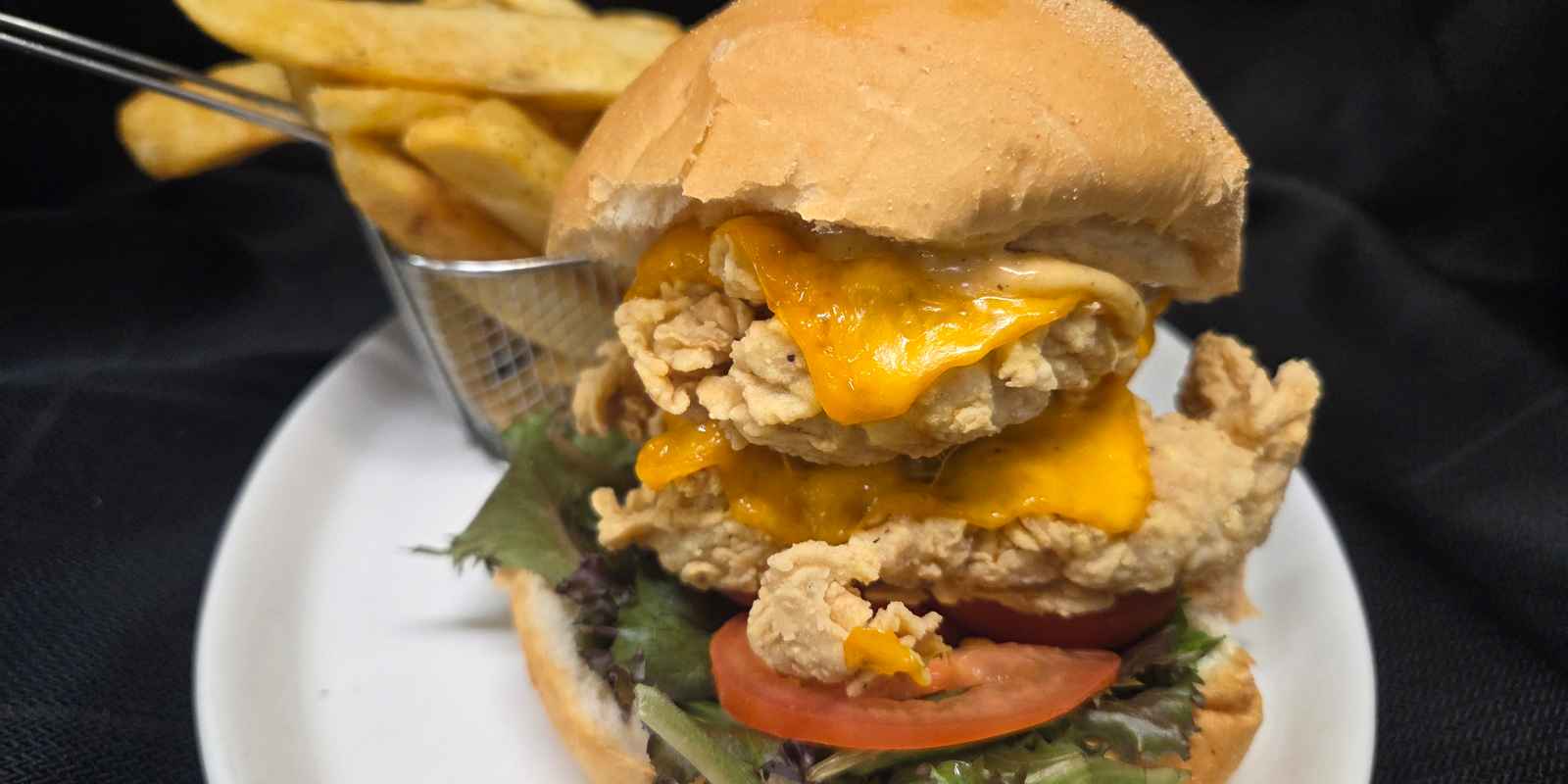 Boardwalk Beach Bar & Bistro