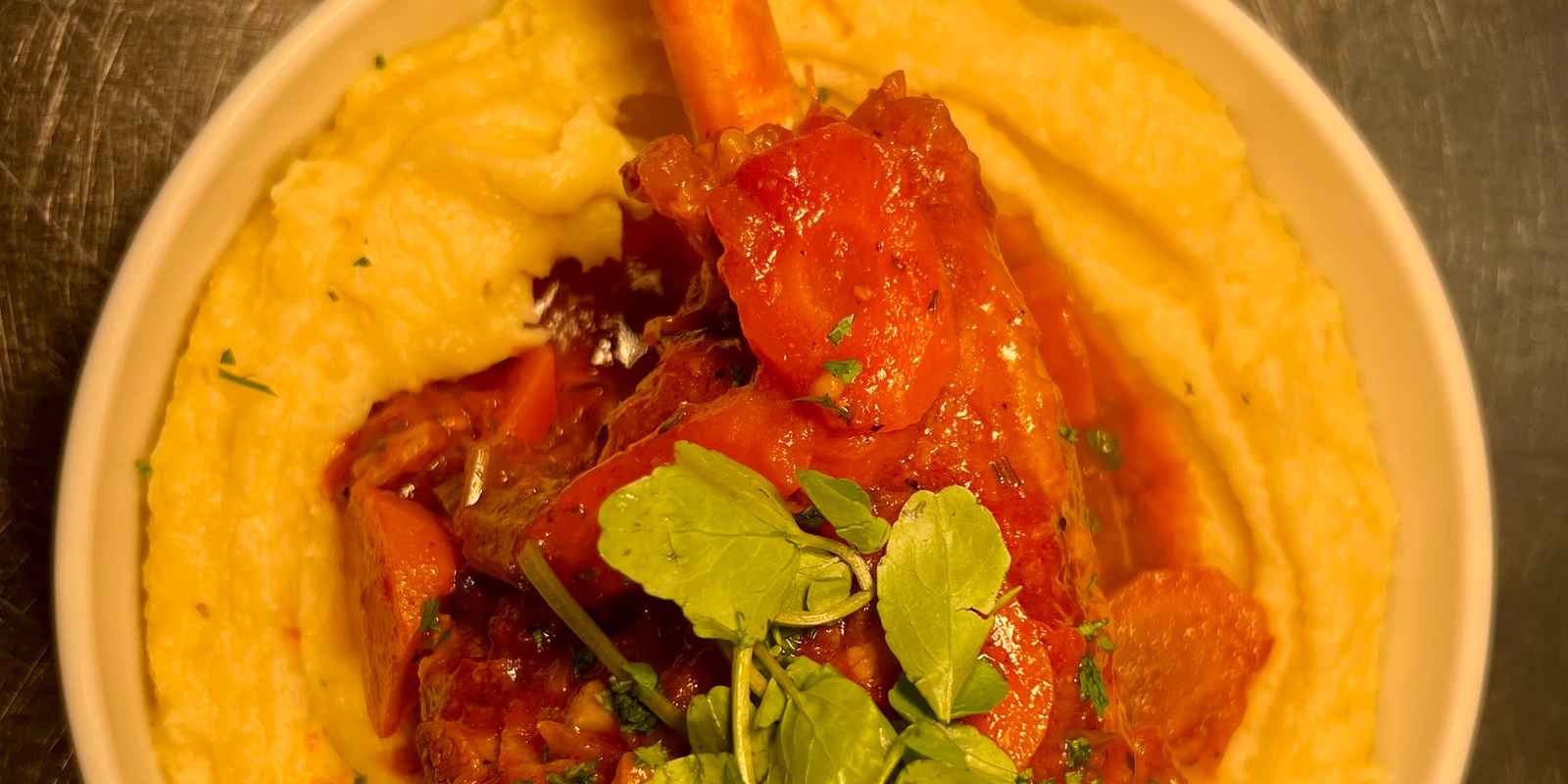 Luminous Bar & Restaurant