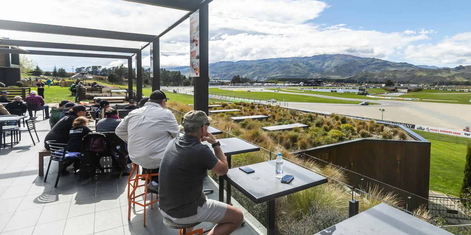 Highlands Cafe