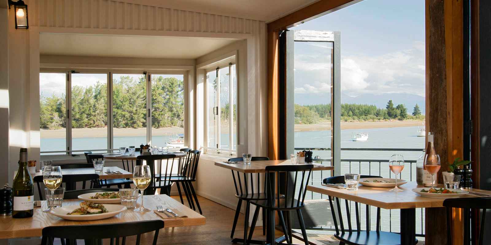 The Apple Shed Kitchen & Bar