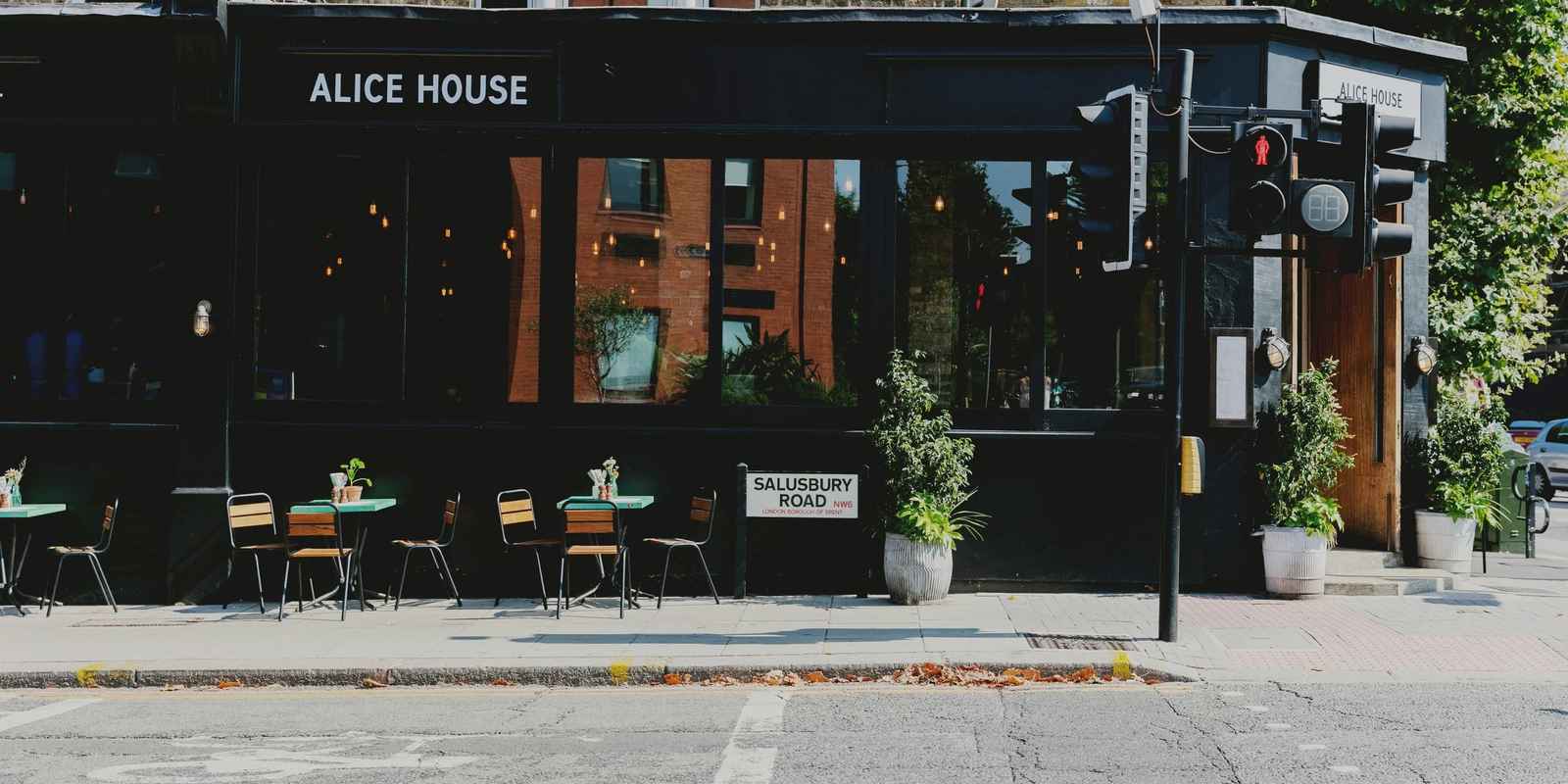 Alice House Queens Park