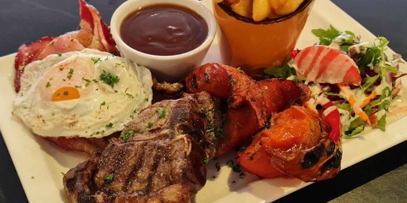 Grand Central Tavern