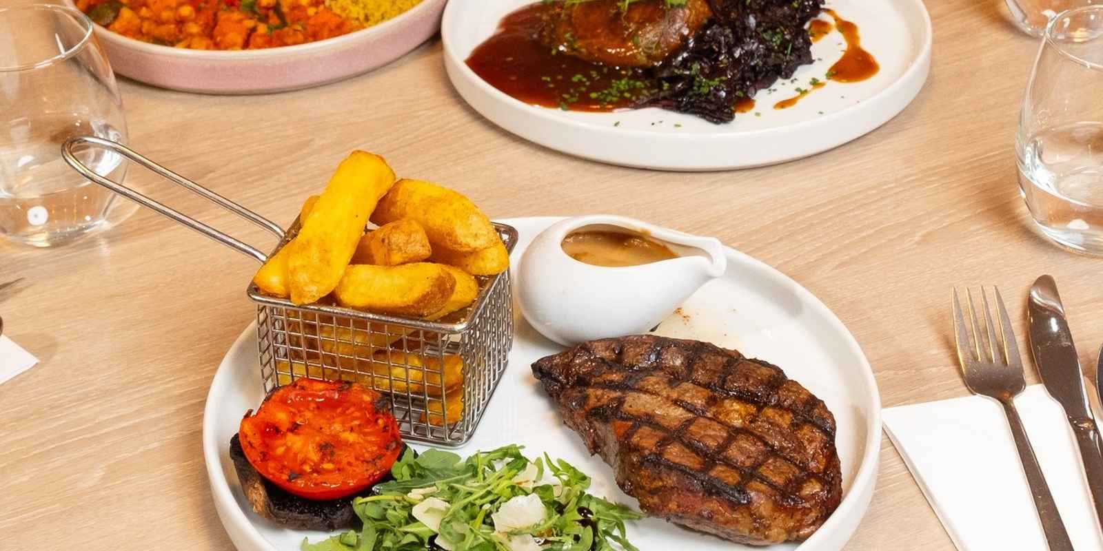 The Gallery at Hyatt Place London Heathrow Airport