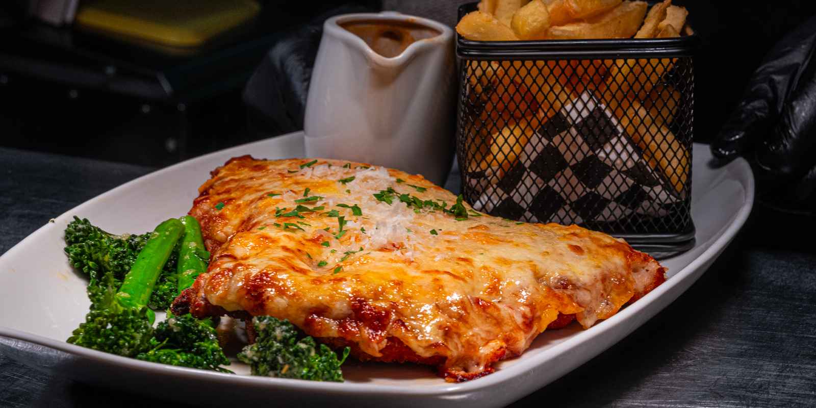 Luminous Bar & Restaurant