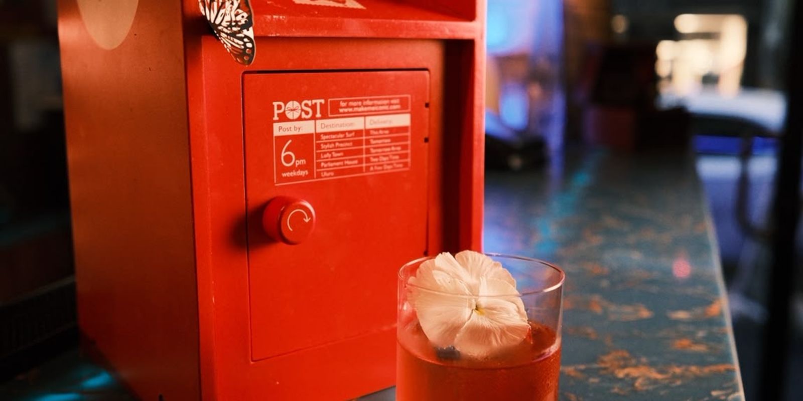 Lieu Privé Cocktail Bar