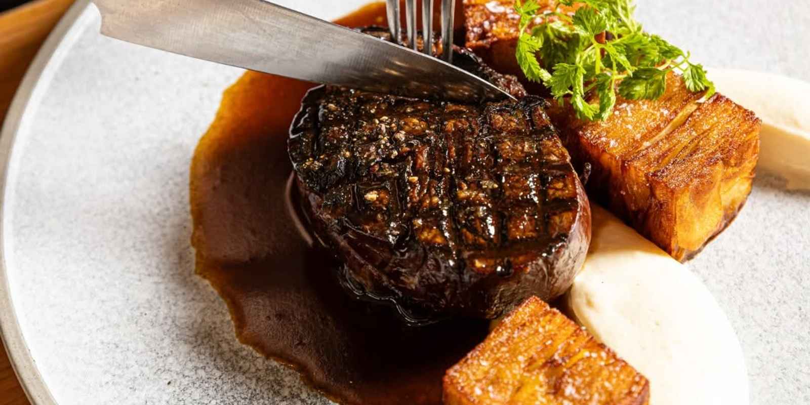 Frenchies Bistro & Brewery