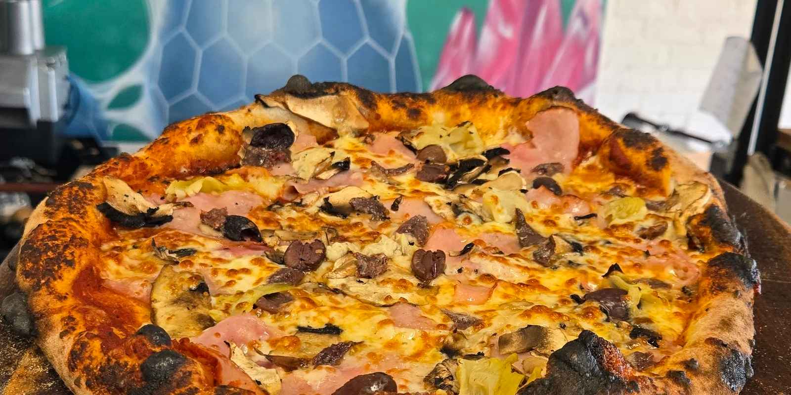The Little Pizza Shop By The Beach