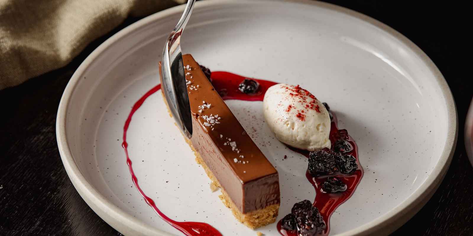 Leatherwood Bar & Kitchen