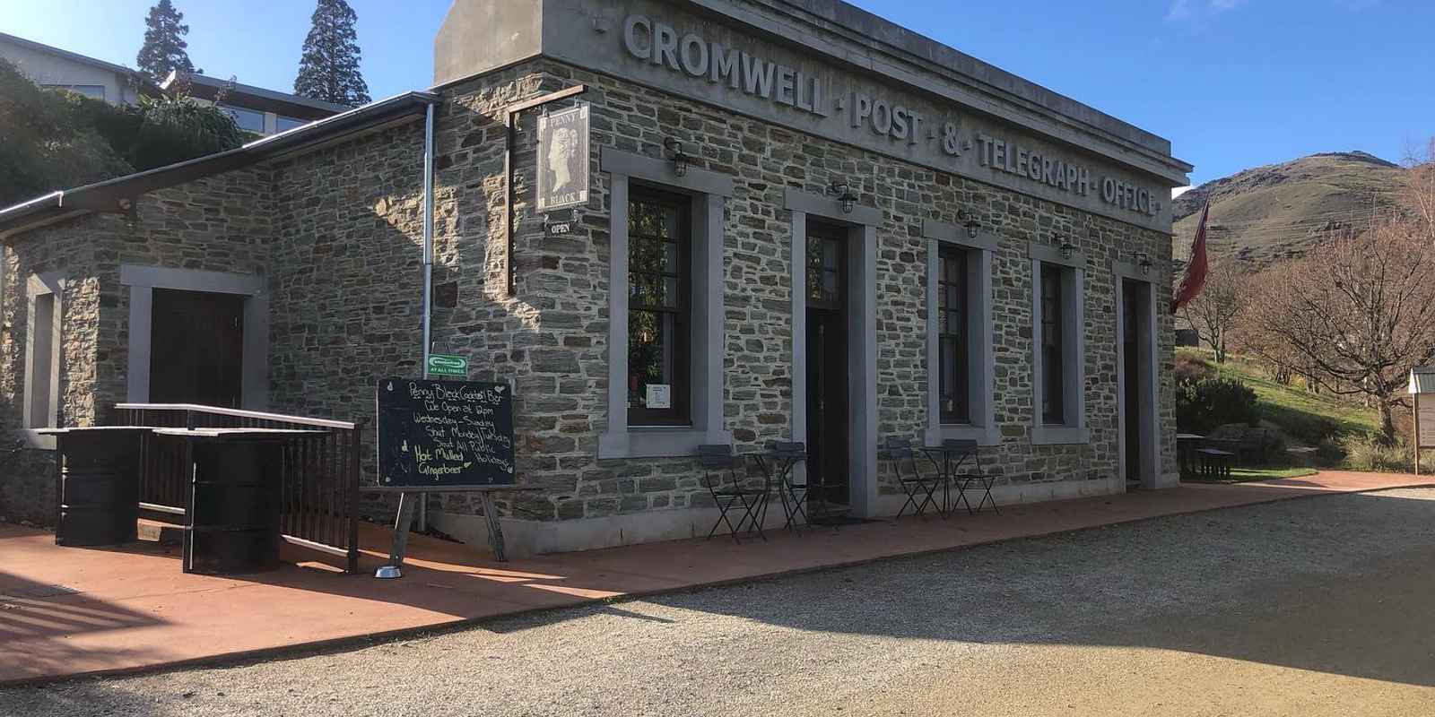 Penny Black Cocktail Bar