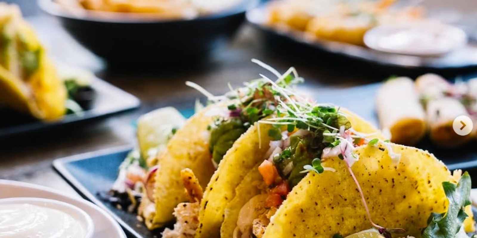 White Rhino Bar & Eats