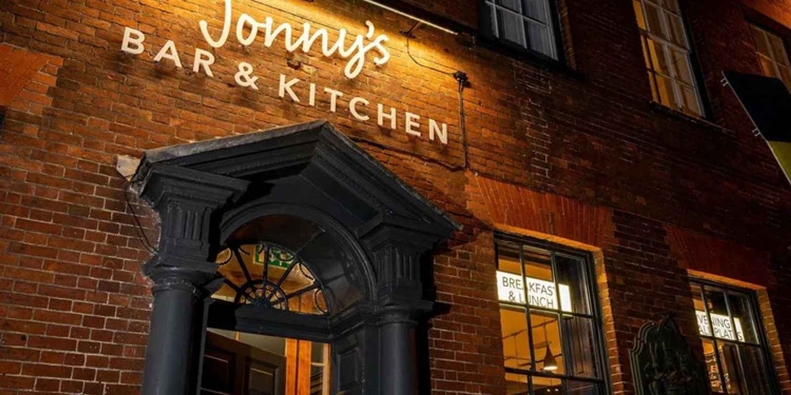 Jonny's Arundel