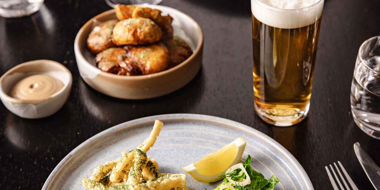 Leatherwood Bar & Kitchen