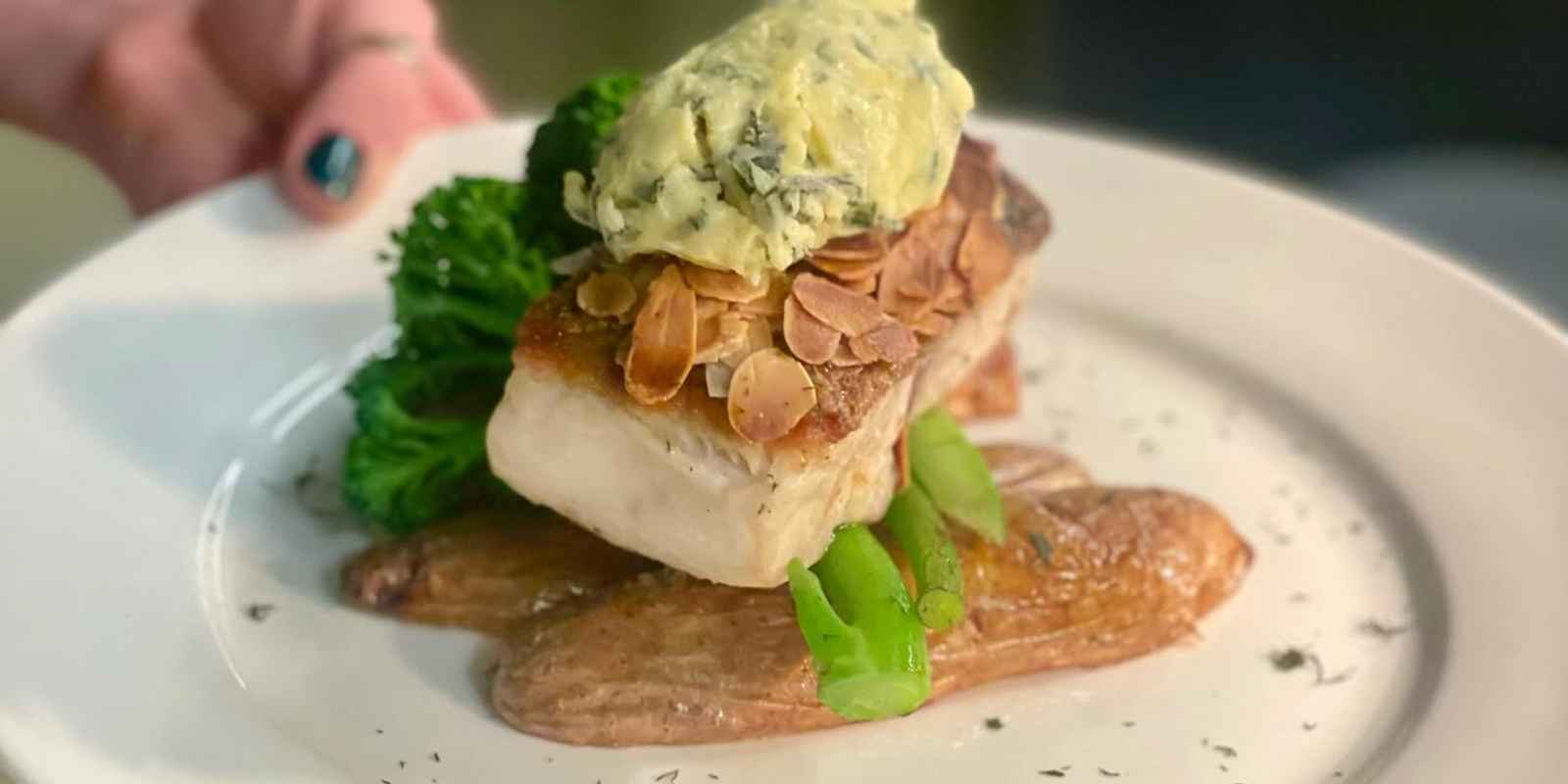 Runway Restaurant & Bar at Rydges Gold Coast