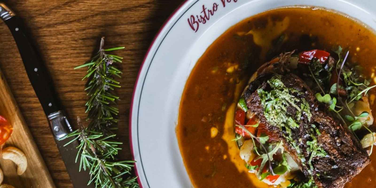 Bistro Voliere