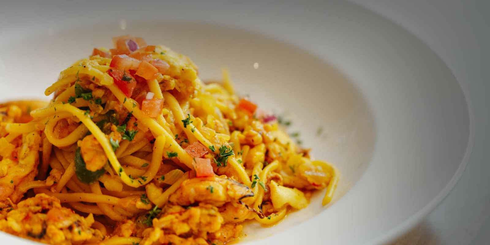 Akiras Cafe & Restaurant