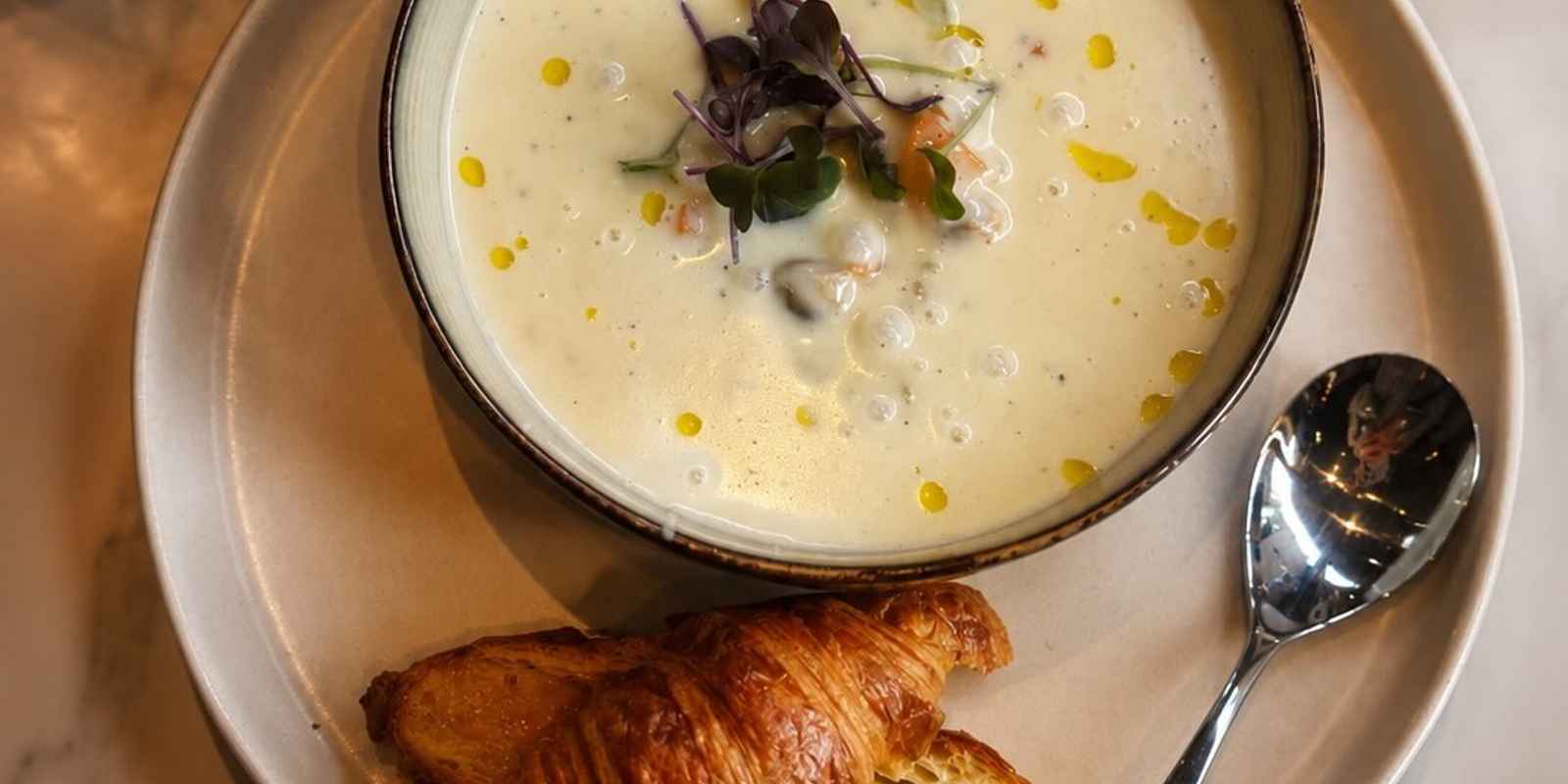 Ginger Modern Thai Cafe Eatery