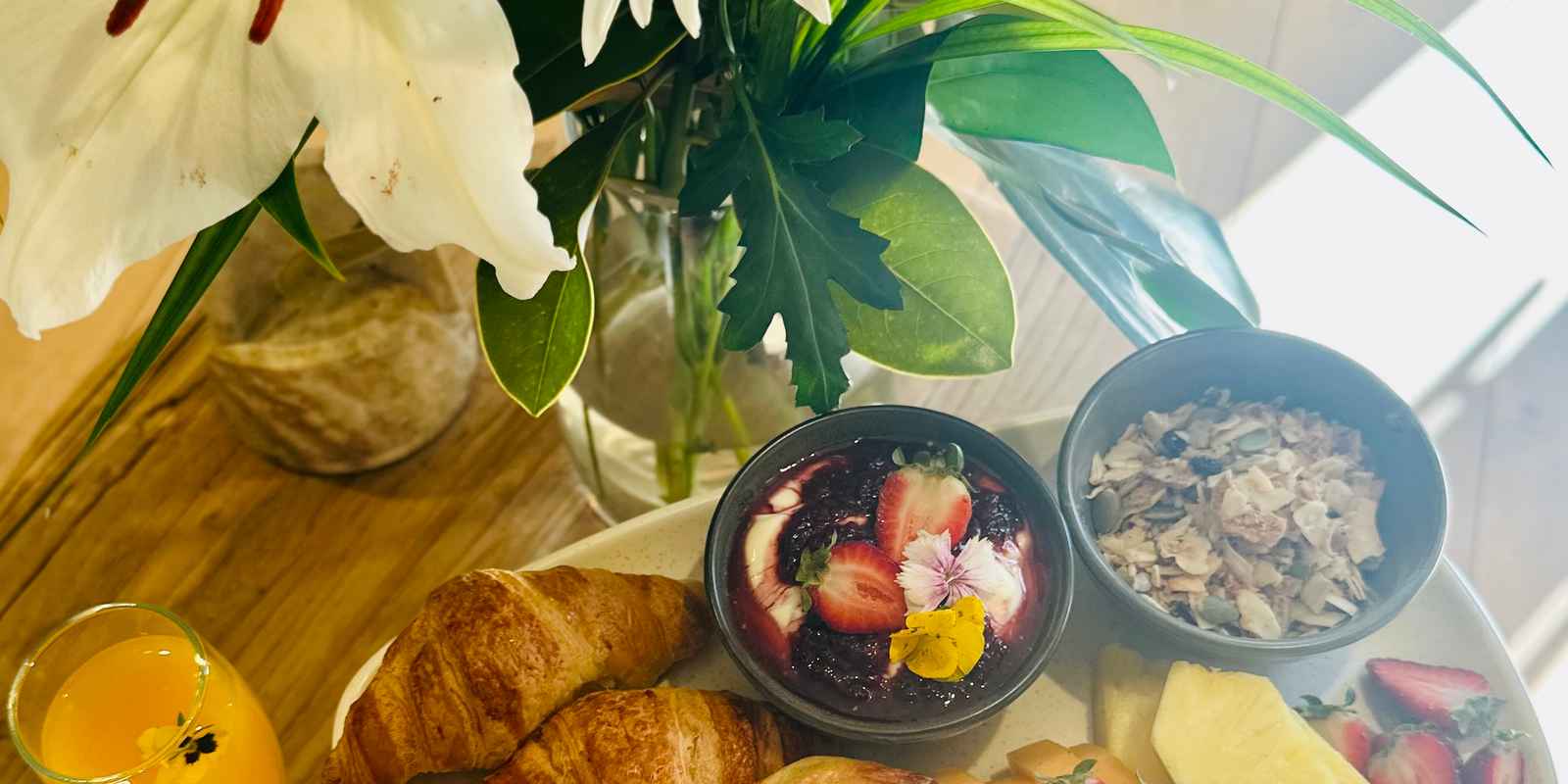The Well Spa Couples Massage & Breakfast Platter for 2
