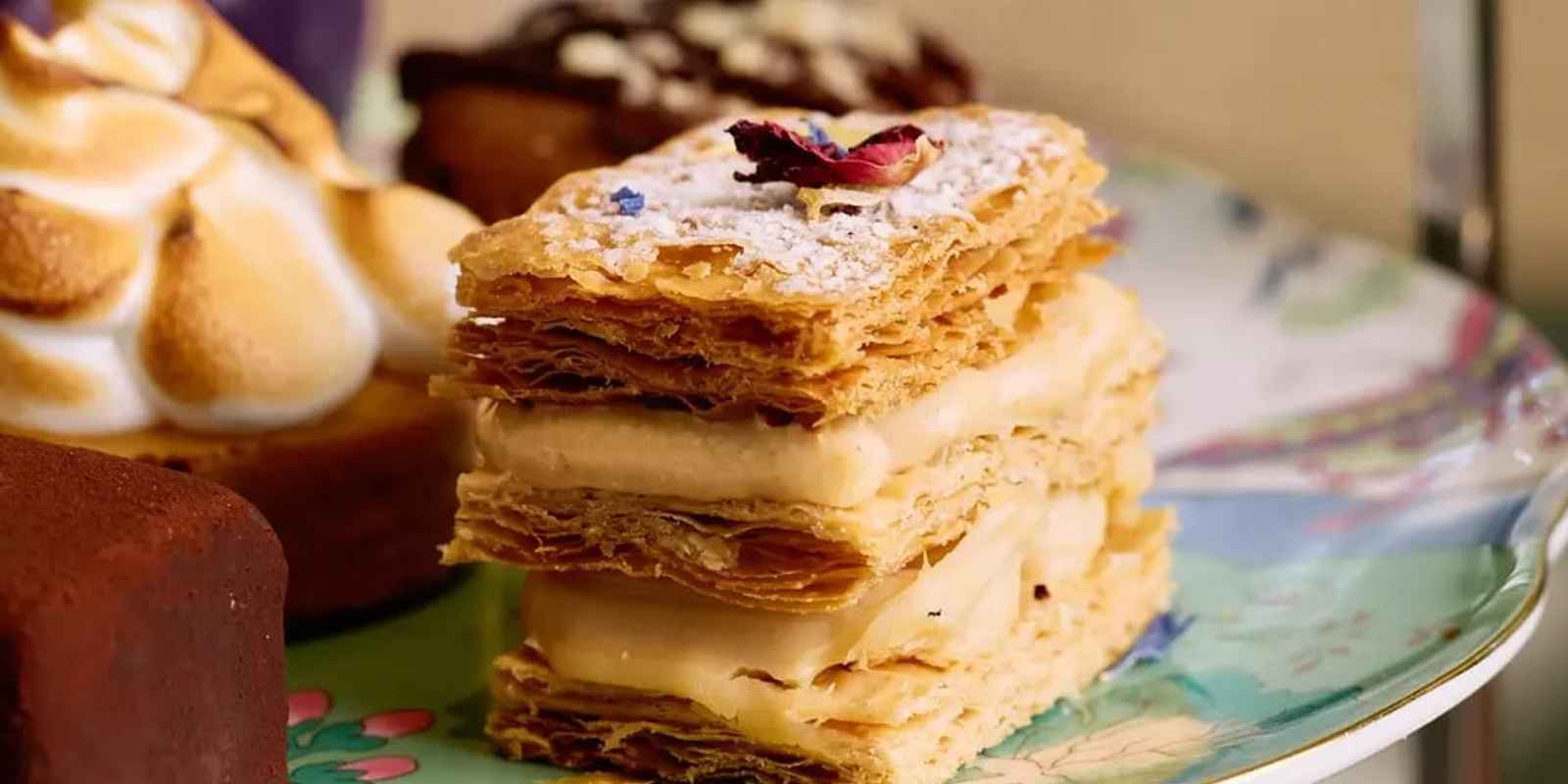 High-Tea at The Summit