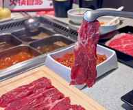 HAIDILAO HOTPOT 海底捞火锅 Q+A