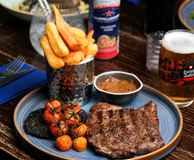 Riva Hotel, Bar & Restaurant