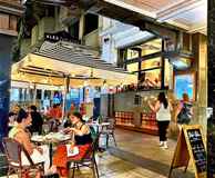 Bistro Voliere