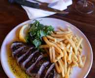Bar Elvina