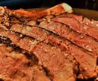 Mr Hide Bar & Grill