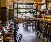 Bistro Voliere