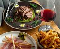 The Lounge Wine Bar at Porters