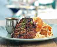 Boaties Bar & Grill at Yorkeys Knob Boating Club