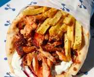 Yianni's