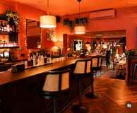 Kix Bar + Kitchen