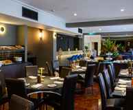 Mr Hide Bar & Grill